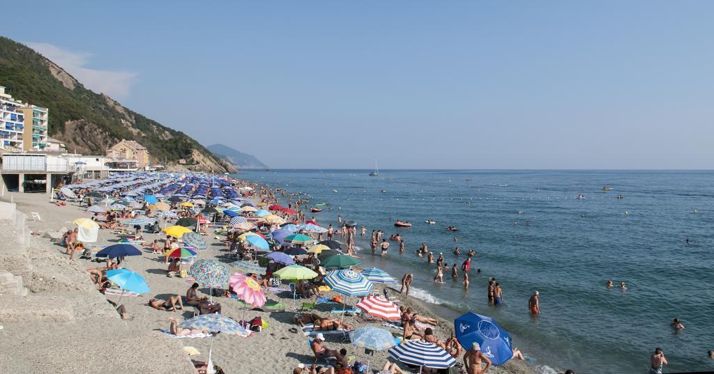 Residence Hotel Kriss Deiva Marina Exterior photo